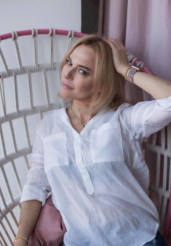 Yana - russian single girl, age 47, height 164 cm, photo 4