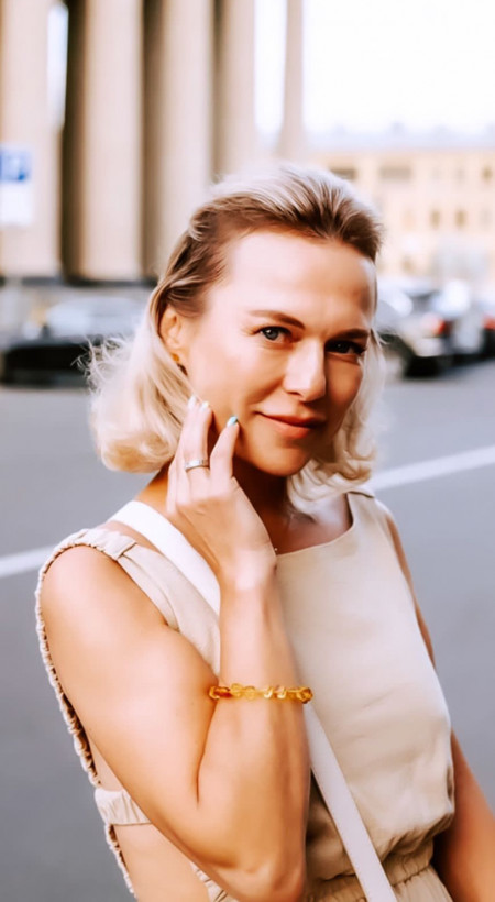 Yana - russian single girl, age 47, height 164 cm, photo 1