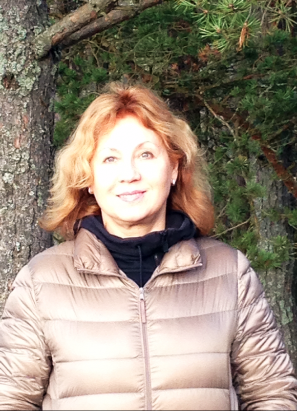 Elena - russian single girl, age 63, height 162 cm, photo 2