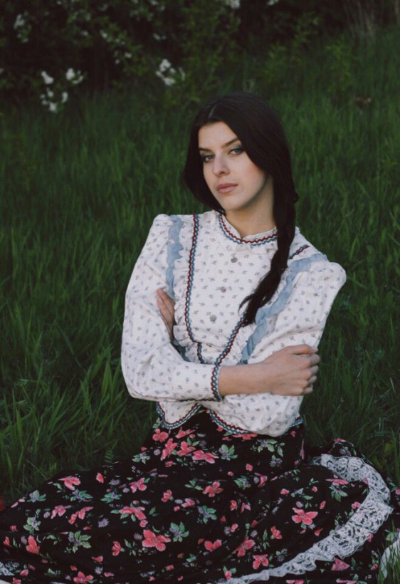 Anna - russian single girl, age 33, height 180 cm, photo 11