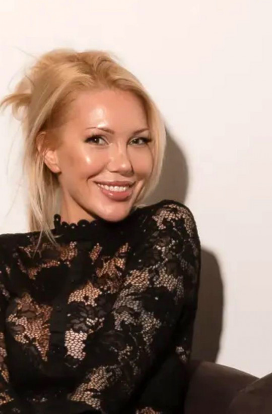 Anna - russian single girl, age 36, height 172 cm, photo 4