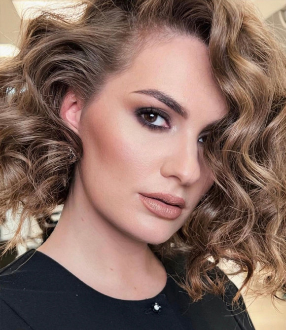 Julia - russian single girl, age 36, height 173 cm, photo 1
