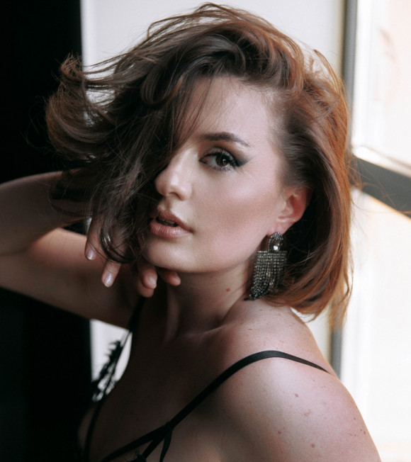 Julia - russian single girl, age 36, height 173 cm, photo 2