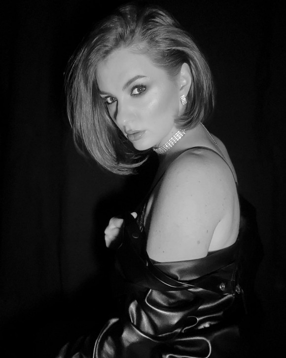 Julia - russian single girl, age 36, height 173 cm, photo 5