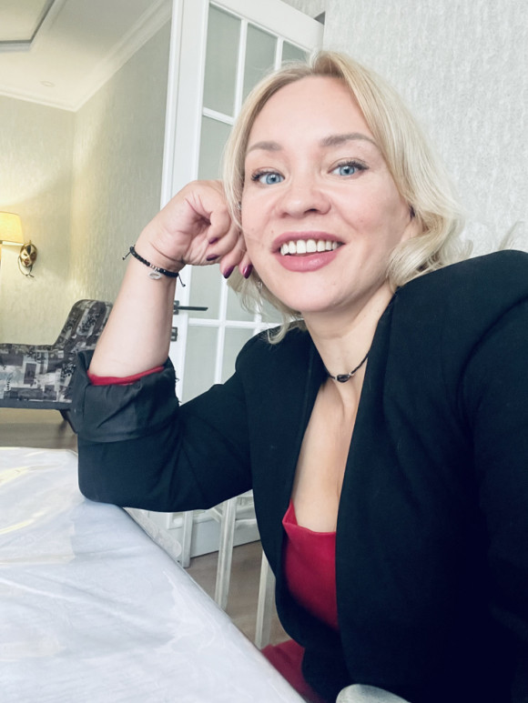 Alena - russian single girl, age 51, height 160 cm, photo 2