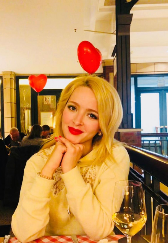 Liza - russian single girl, age 36, height 167 cm, photo 4