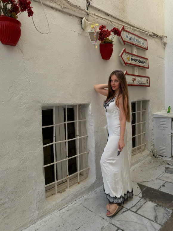 Yana - russian single girl, age 39, height 167 cm, photo 10