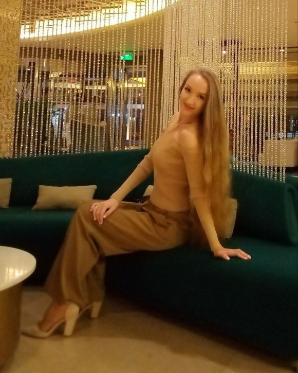 Nadezhda - russian single girl, age 37, height 171 cm, photo 12