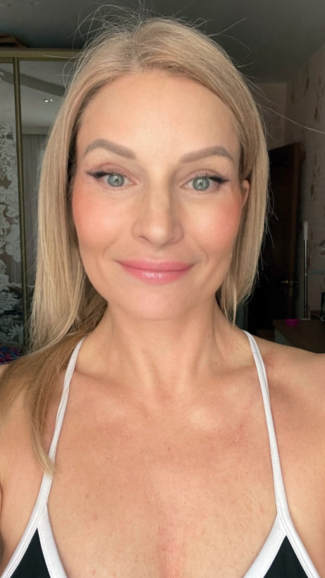 Oxana - russian single girl, age 49, height 165 cm, photo 1