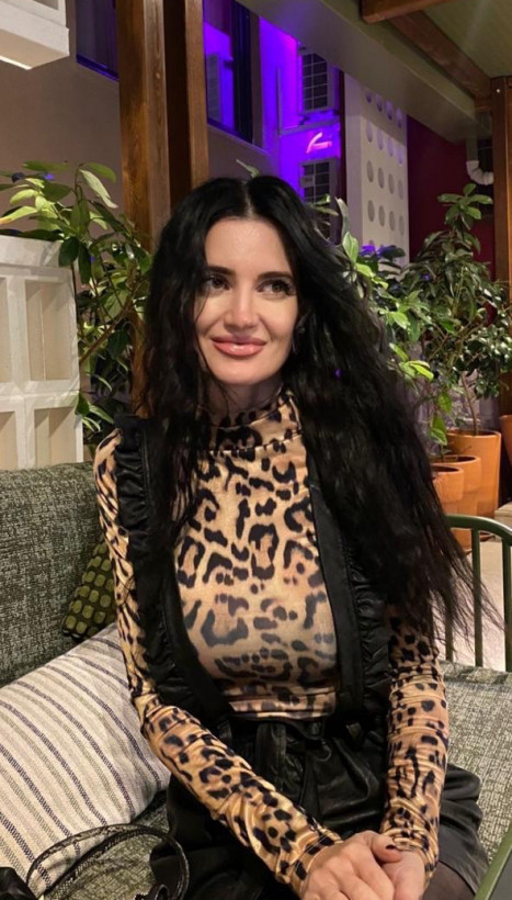 Ludmila - russian single girl, age 47, height 172 cm, photo 5
