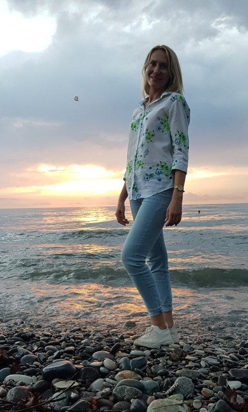 Tatiana - russian single girl, age 47, height 173 cm, photo 5