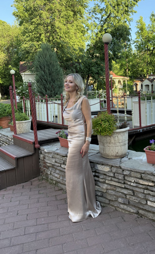 Elena - russian single girl, age 59, height 167 cm, photo 8