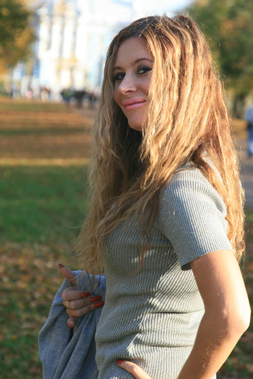 Ksenia - russian single girl, age 52, height 168 cm, photo 2
